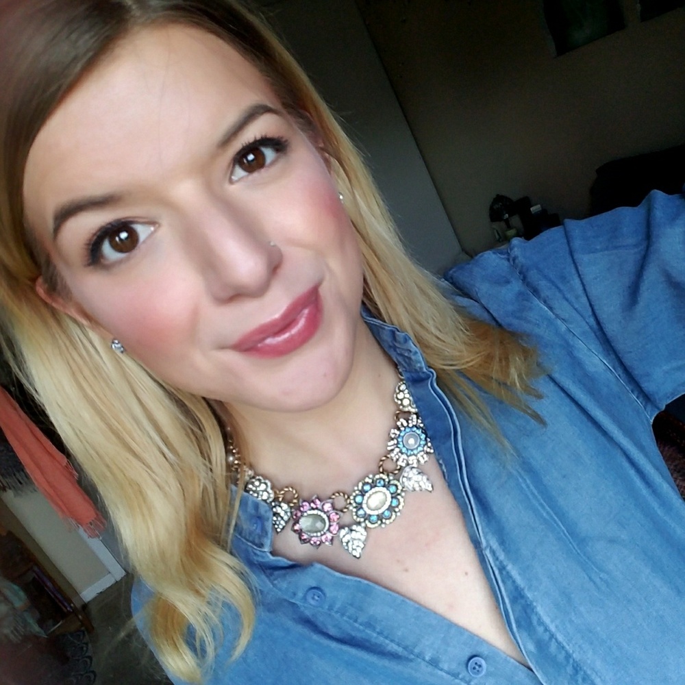 Bon Chic Statement Collar Necklace